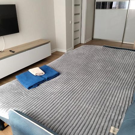 Appartamento Жк Версаль Парк Irpin Esterno foto