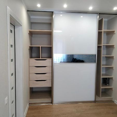 Appartamento Жк Версаль Парк Irpin Esterno foto